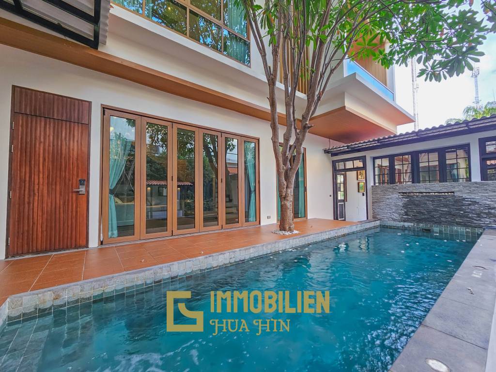 Itz Time Pool Villa : 2 Storey 3 Bedroom Pool Villa