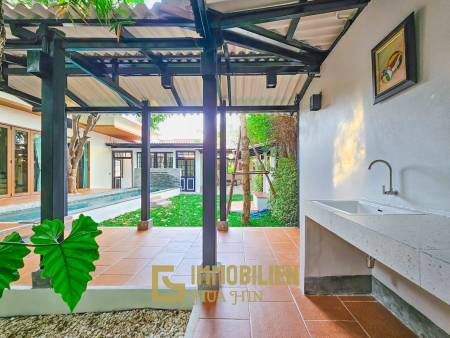 Itz Time Pool Villa : 2 Storey 3 Bedroom Pool Villa