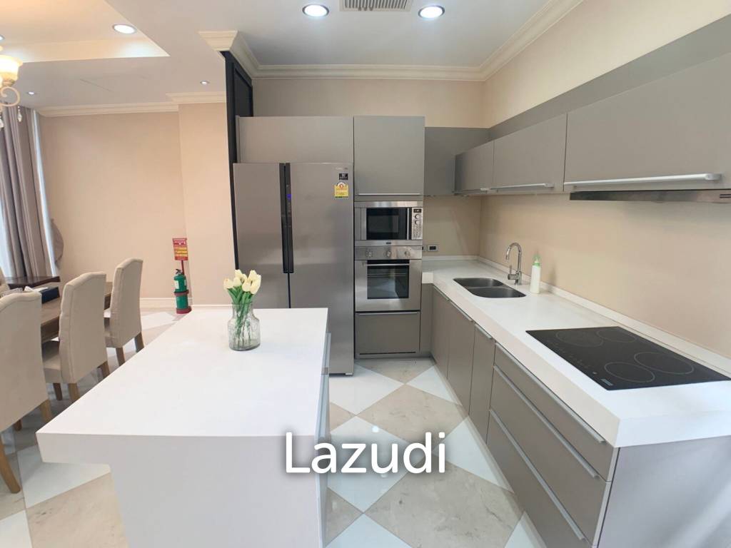 3 Bed 5 Bath 380 SQ.M.Townhouse with Pool 349 Residence