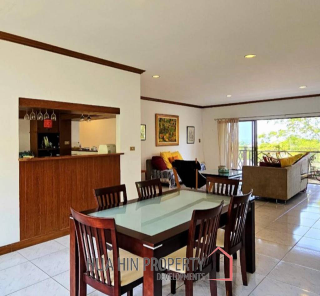 CONDO PALM HILL  : 3 bed nice view