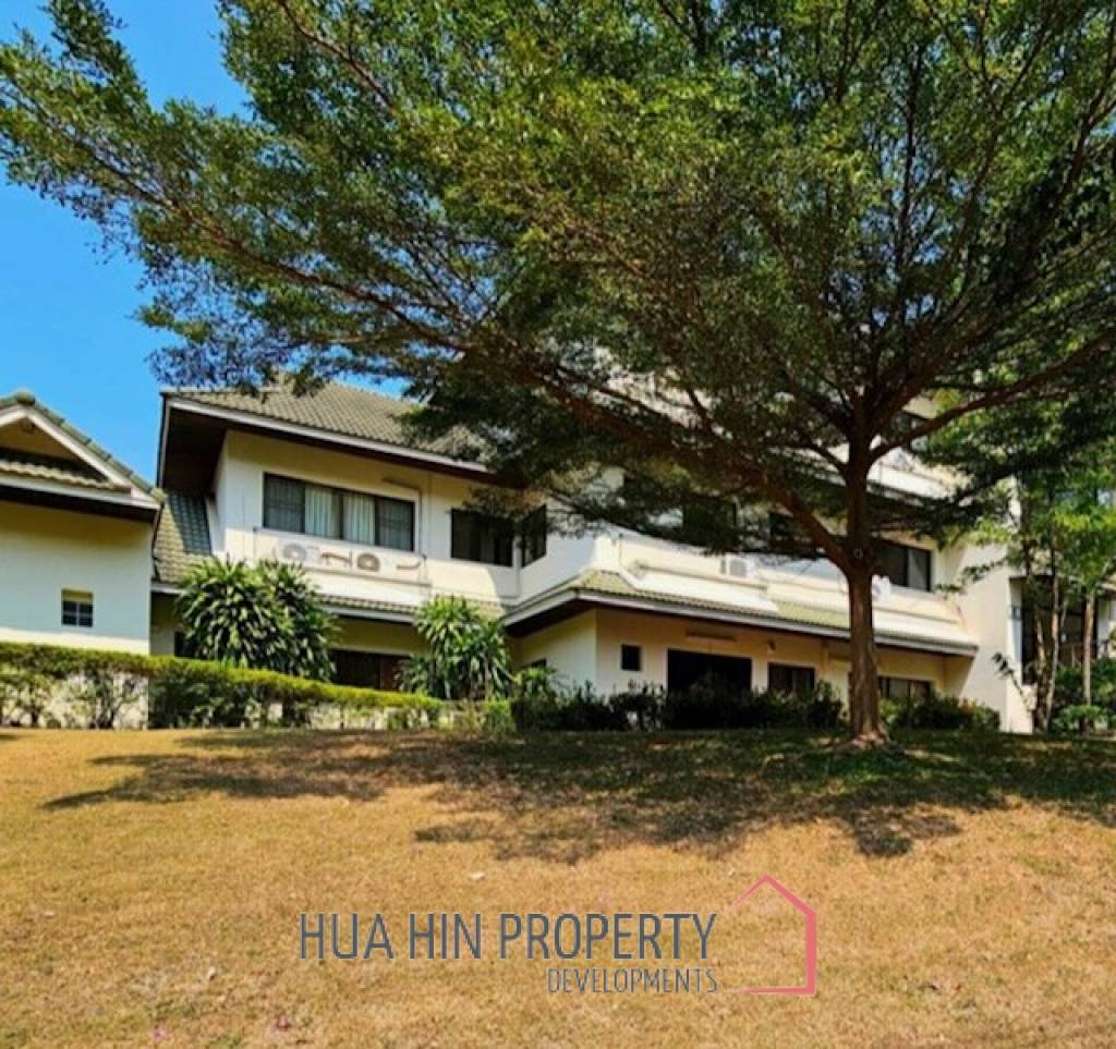CONDO PALM HILL  : 3 bed nice view