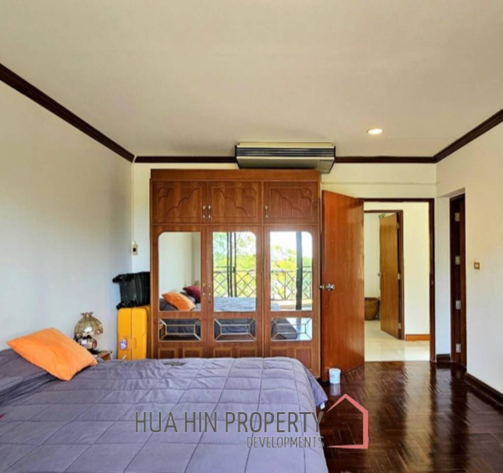 CONDO PALM HILL  : 3 bed nice view