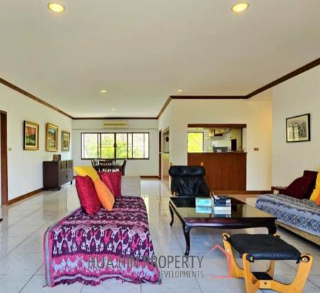 CONDO PALM HILL  : 3 bed nice view