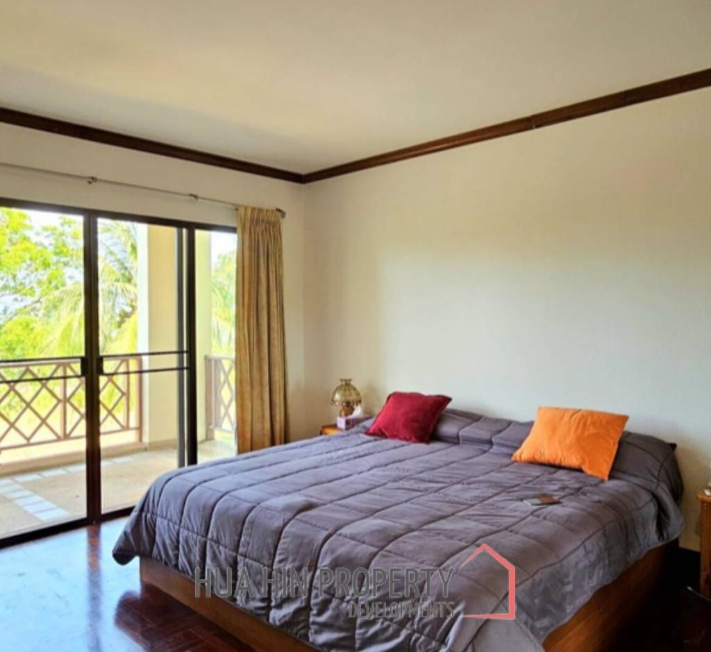 CONDO PALM HILL  : 3 bed nice view