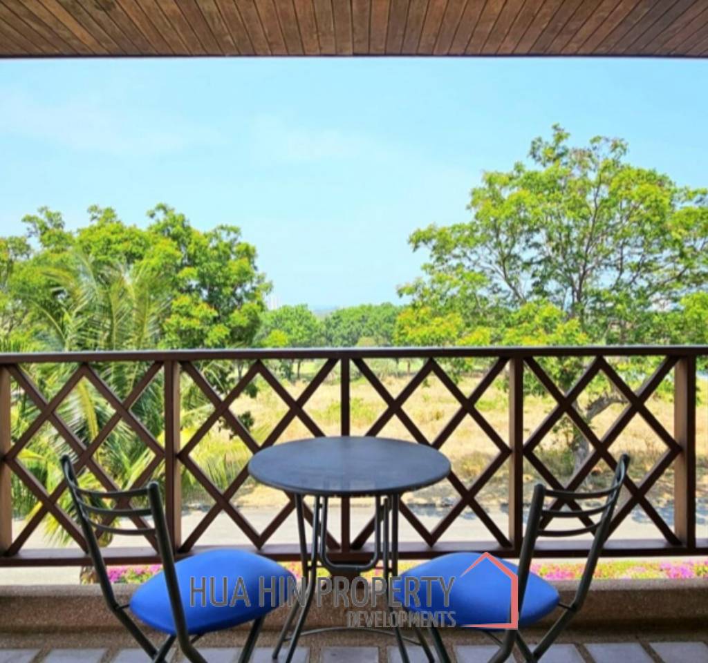 CONDO PALM HILL  : 3 bed nice view