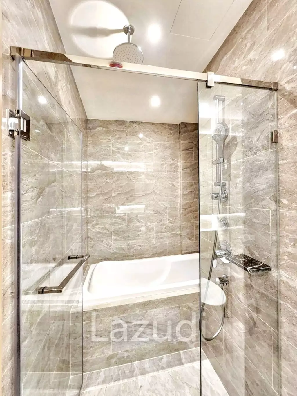 2 Bed 2 Bath 66 SQ.M Ashton Asoke Rama 9