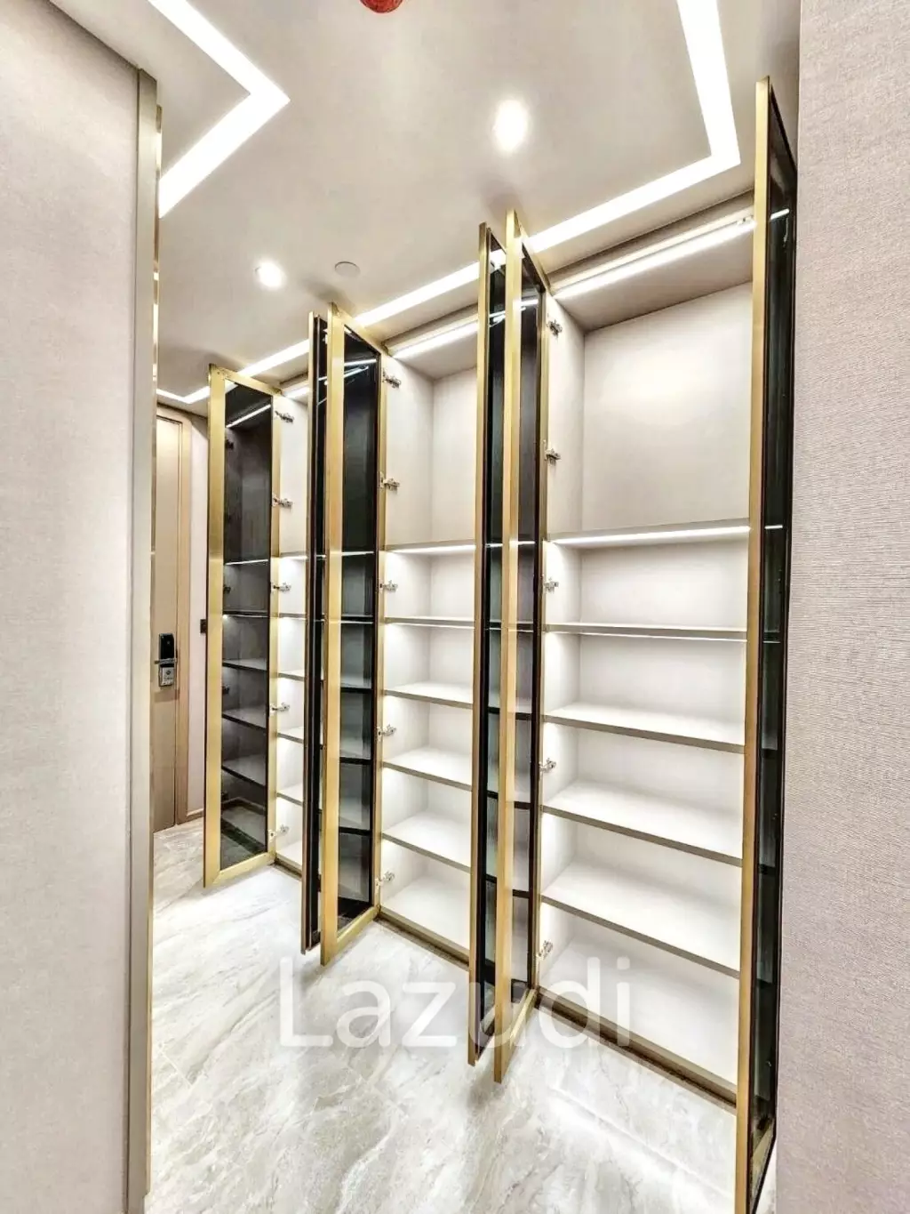 2 Bed 2 Bath 66 SQ.M Ashton Asoke Rama 9