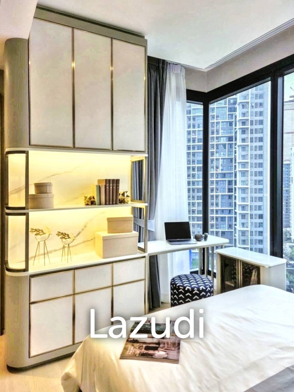 2 Bed 2 Bath 66 SQ.M Ashton Asoke Rama 9