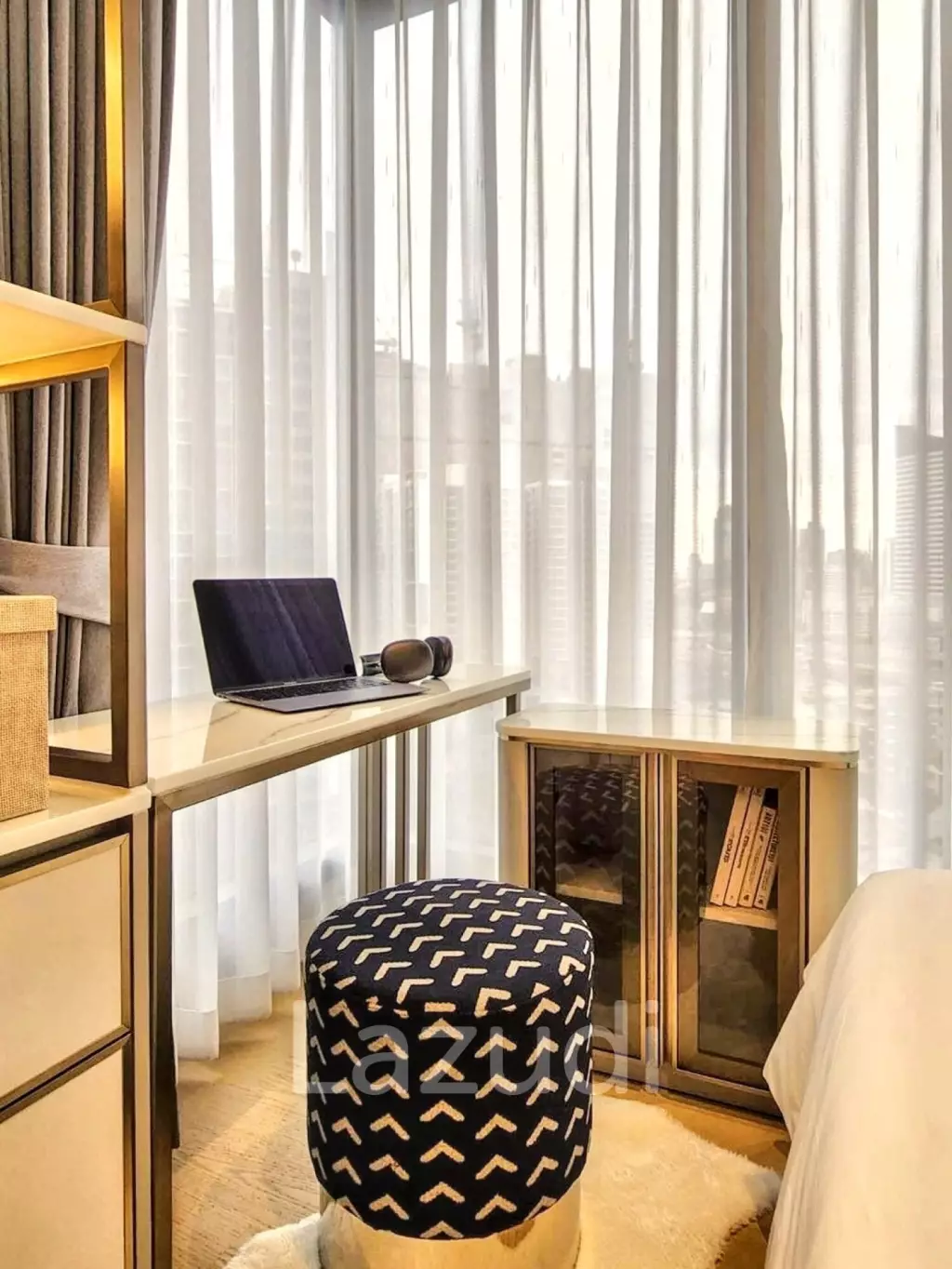 2 Bed 2 Bath 66 SQ.M Ashton Asoke Rama 9
