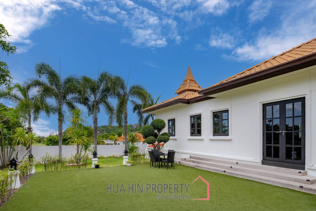BelVida Estates : Luxury Bali Style 3 Bed Pool Villa With Large Land Plot
