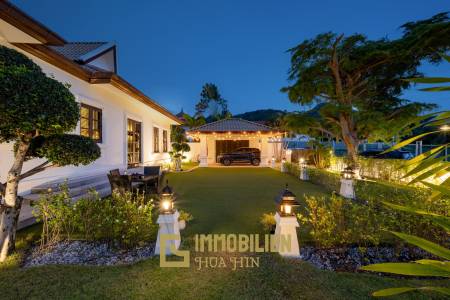 BelVida Estates: Luxuriöse 3 Schlafzimmer Pool Villa im Bali-Stil auf einem großen Grundstück