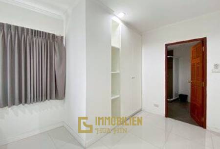Baan Klang Condo: 2-Schlafzimmer-Eigentumswohnung mit 2 Badezimmern