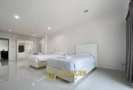 Baan Klang Condo: 2-Schlafzimmer-Eigentumswohnung mit 2 Badezimmern