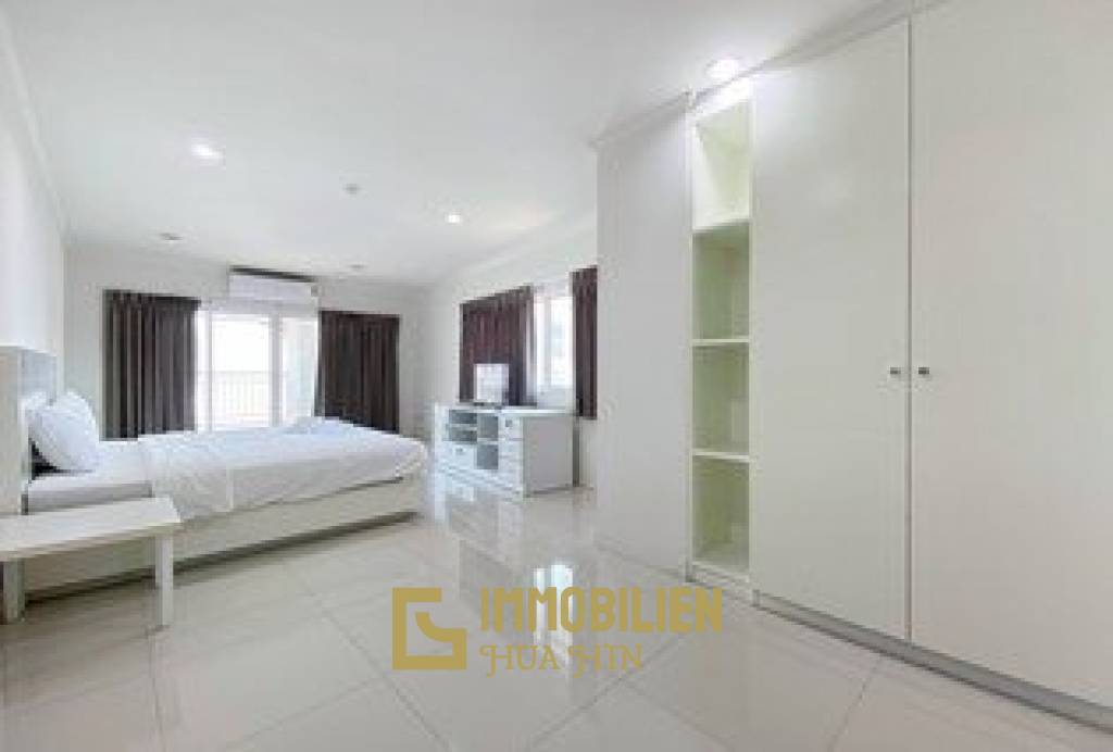Baan Klang Condo: 2-Schlafzimmer-Eigentumswohnung mit 2 Badezimmern