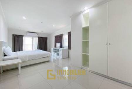Baan Klang Condo: 2-Schlafzimmer-Eigentumswohnung mit 2 Badezimmern