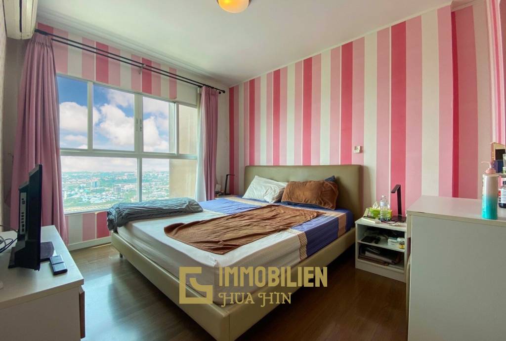 Baan Kiang Fah: 2 Bed Condo with Mountain View