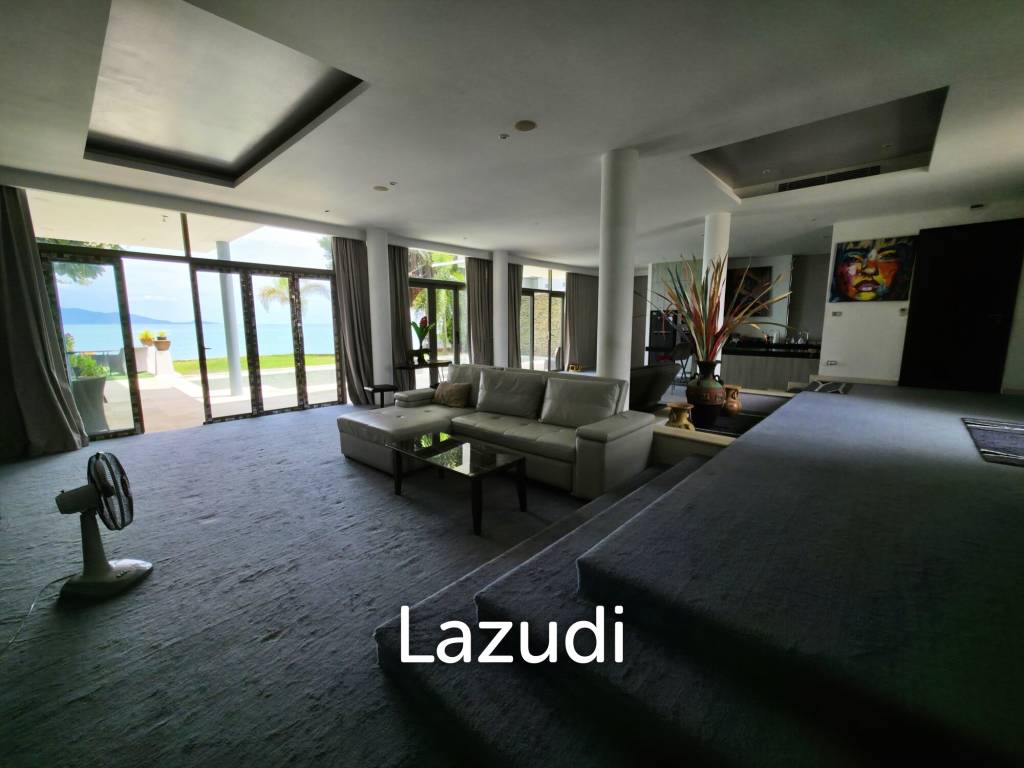 5-Beds Beachfront Villa with Special Price in Maenam