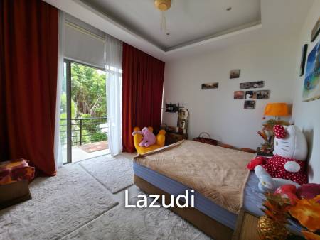 5-Beds Beachfront Villa with Special Price in Maenam