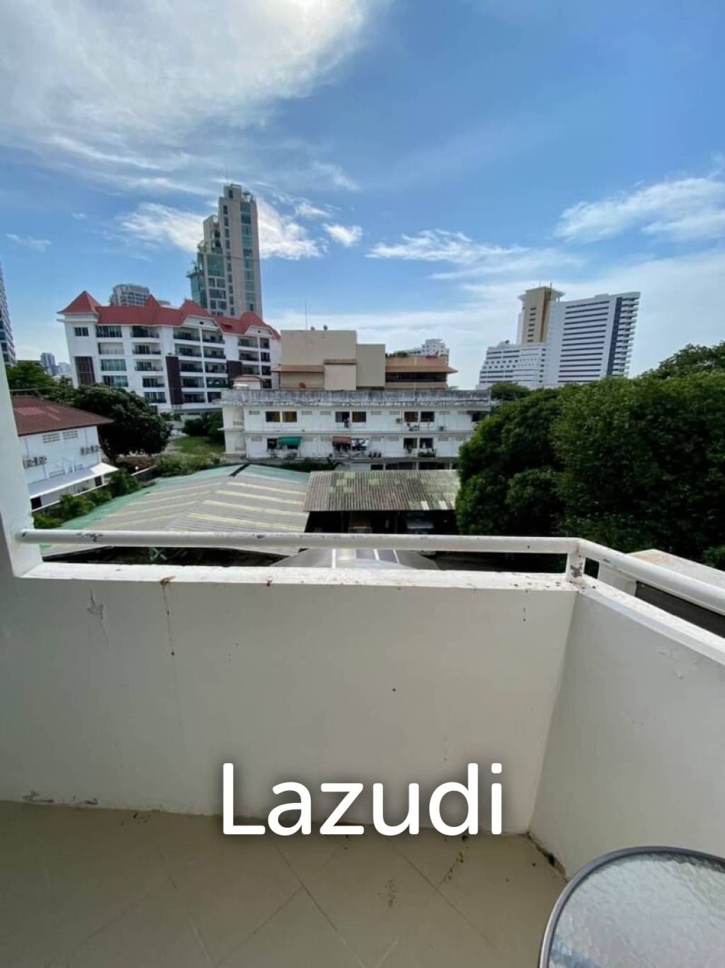 1 Bedroom 1 Bathroom 36 Sqm.Royal Beach Condo.