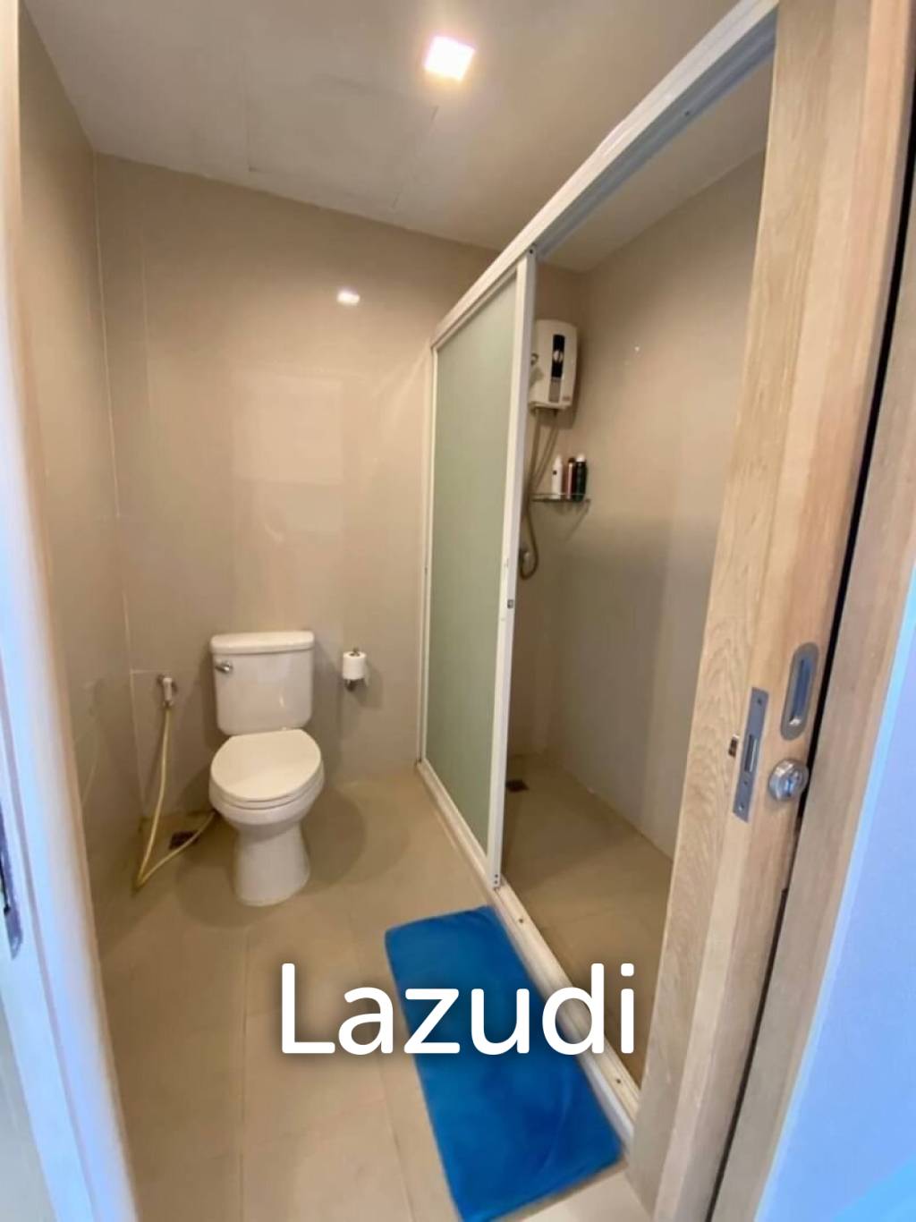 1 Bedroom 1 Bathroom 36 Sqm.Royal Beach Condo.
