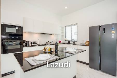 Contemporary 3-Bed Villa in Hua Hin