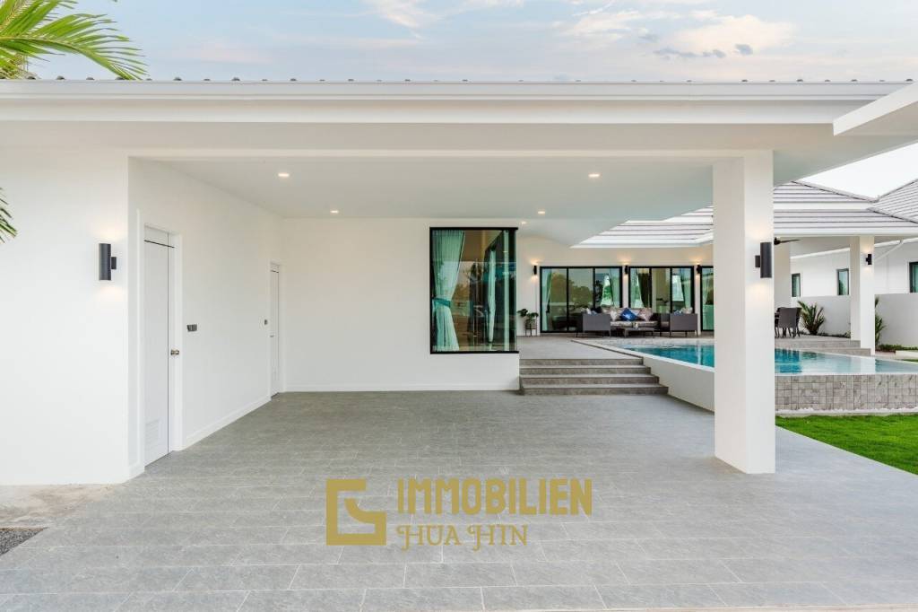 3 Bed 3 Bath  221 SQ.M Botanica Hua Hin