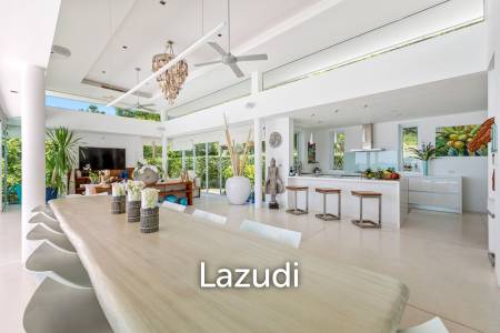 One-of-a-Kind Ultra Luxury Villa on Southeast Coast
