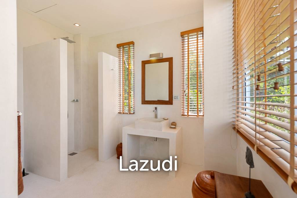 One-of-a-Kind Ultra Luxury Villa on Southeast Coast