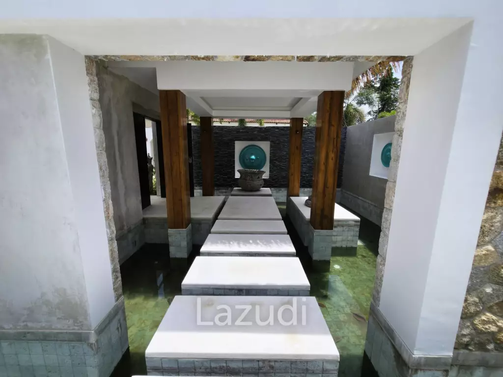 Hot Priced 3+1 Bed Bali Style Villa in Mae Nam