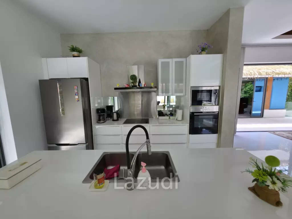 Hot Priced 3+1 Bed Bali Style Villa in Mae Nam