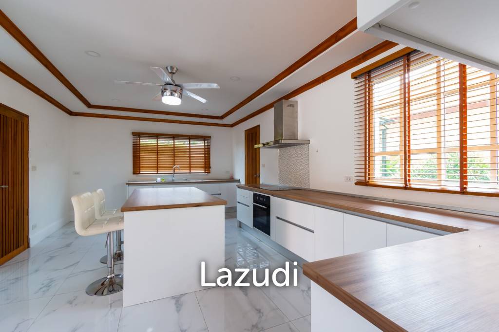 448 Sqm 5 Bed 4 Bath Villa For Sale