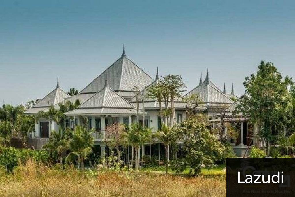 PALM HILLS HOMES : Outstanding Luxury 6 Pool Villa on Golf Course PALM HILLS HOMES : Outstanding Luxury 6 Pool Villa on Golf Course