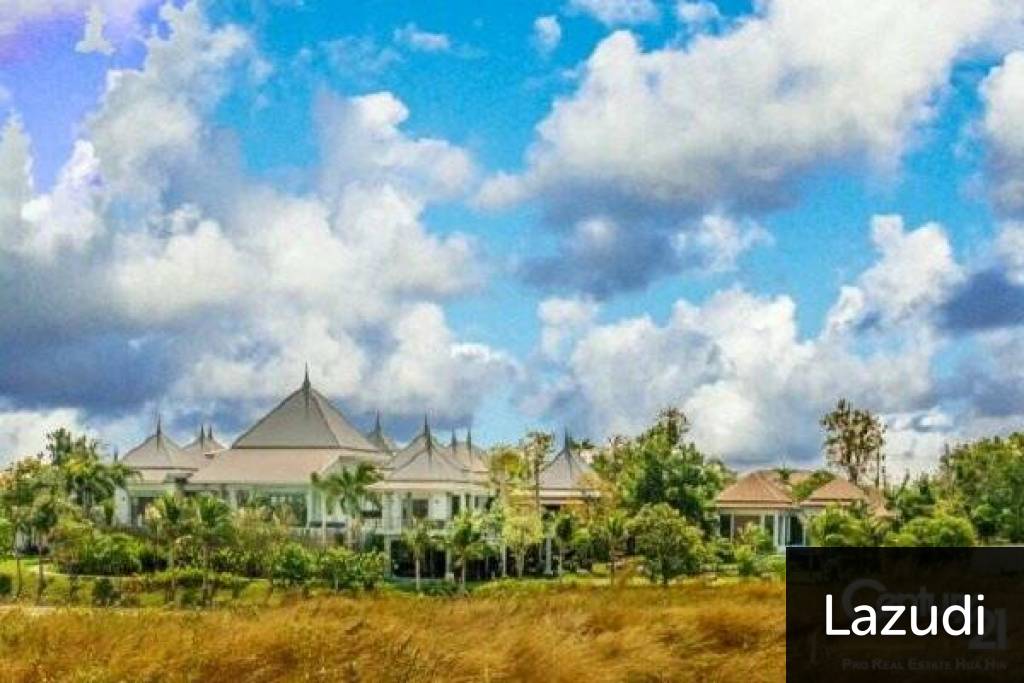 PALM HILLS HOMES : Outstanding Luxury 6 Pool Villa on Golf Course PALM HILLS HOMES : Outstanding Luxury 6 Pool Villa on Golf Course