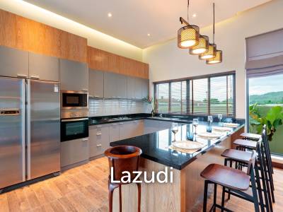 3 Bed 4 Bath Villa 301 SQ.M Panorama Near Black Mountain