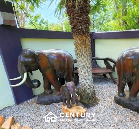 HANA VILLAGE 3  : 5 bed pool villa