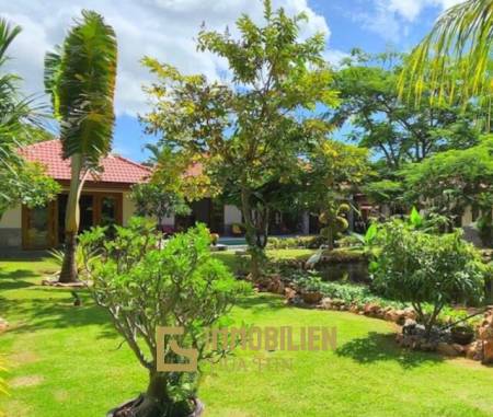 HANA VILLAGE 3  : 5 bed pool villa