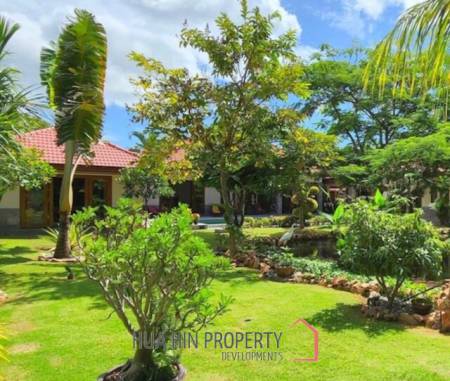 HANA VILLAGE 3  : 5 bed pool villa