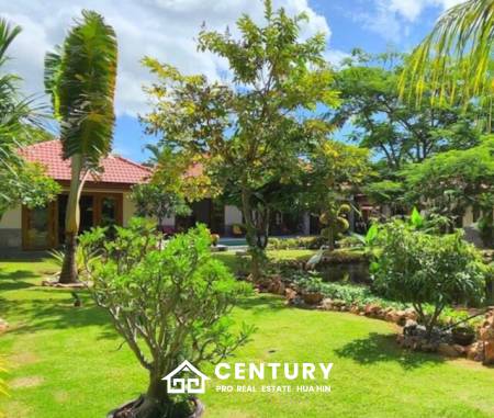 HANA VILLAGE 3  : 5 bed pool villa