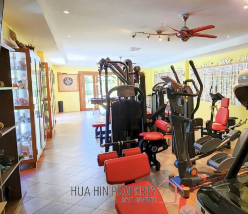 HANA VILLAGE 3  : 5 bed pool villa