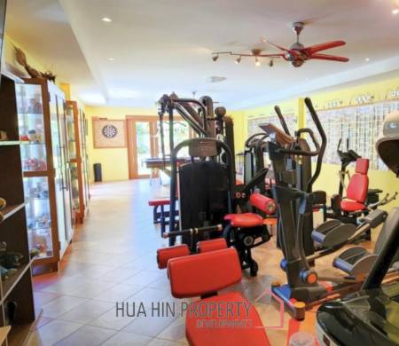 HANA VILLAGE 3  : 5 bed pool villa