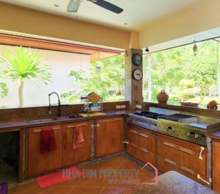 HANA VILLAGE 3  : 5 bed pool villa