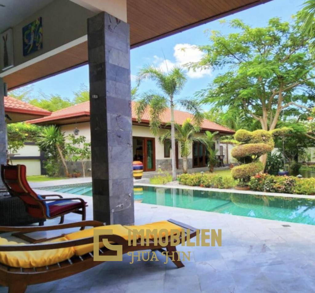 HANA VILLAGE 3  : 5 bed pool villa