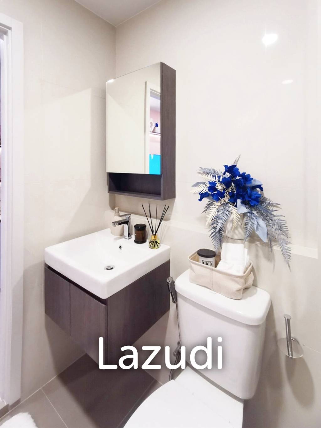 35F 30.89 sqm 1 Bed Condo at Aspire Onnut Station Bang Chak