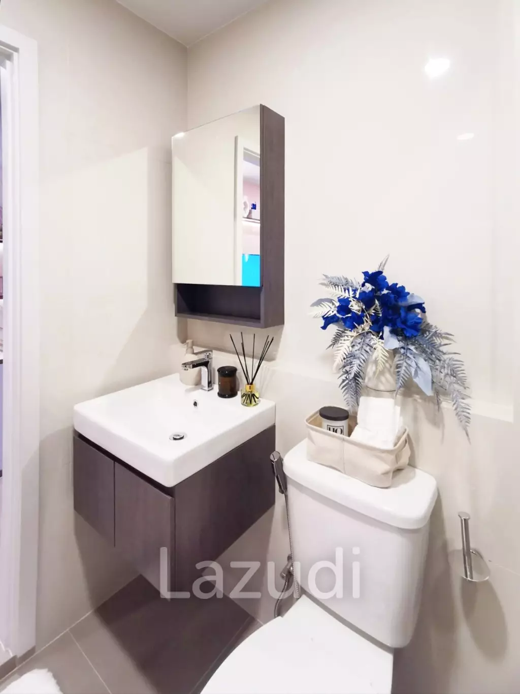 32F 30.89 sqm 1 Bed Condo Aspire Onnut Station Bang Chak Bangkok
