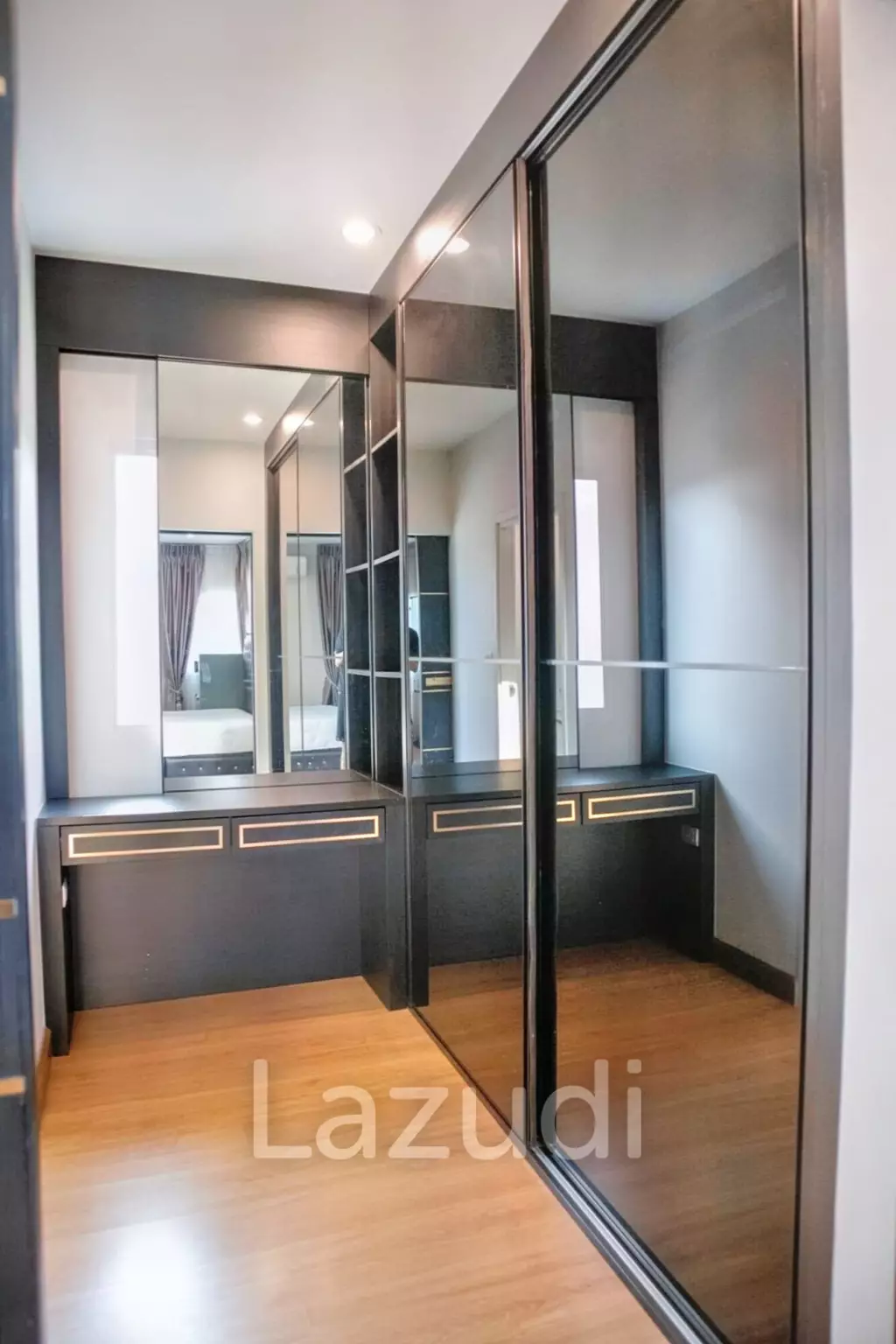 3 Bed 269 SQ.M Passorn Prestige Luxe Phatthanakan 44