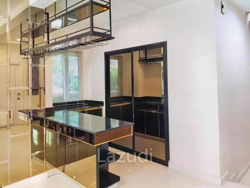 3 Bed 269 SQ.M Passorn Prestige Luxe Phatthanakan 44