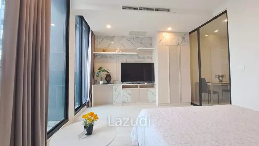 1 Bed 1 Bath 45 SQ.M Noble Ploenchit