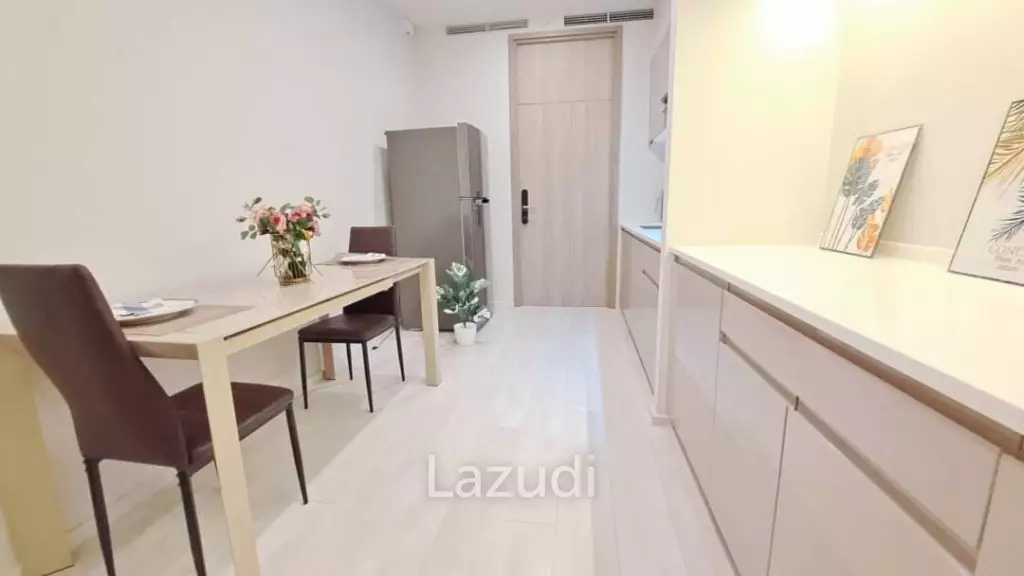 1 Bed 1 Bath 45 SQ.M Noble Ploenchit