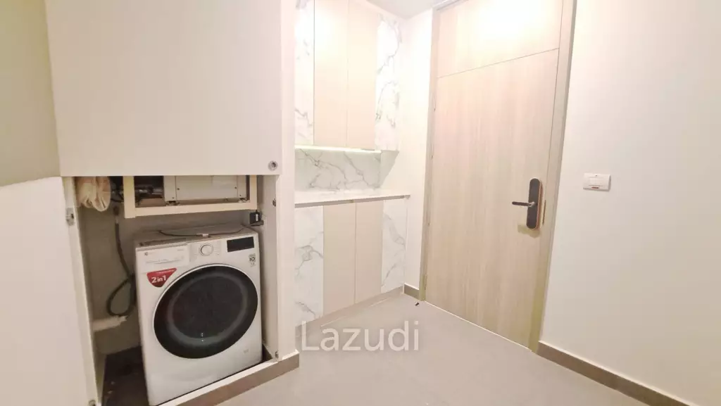 1 Bed 1 Bath 45 SQ.M Noble Ploenchit