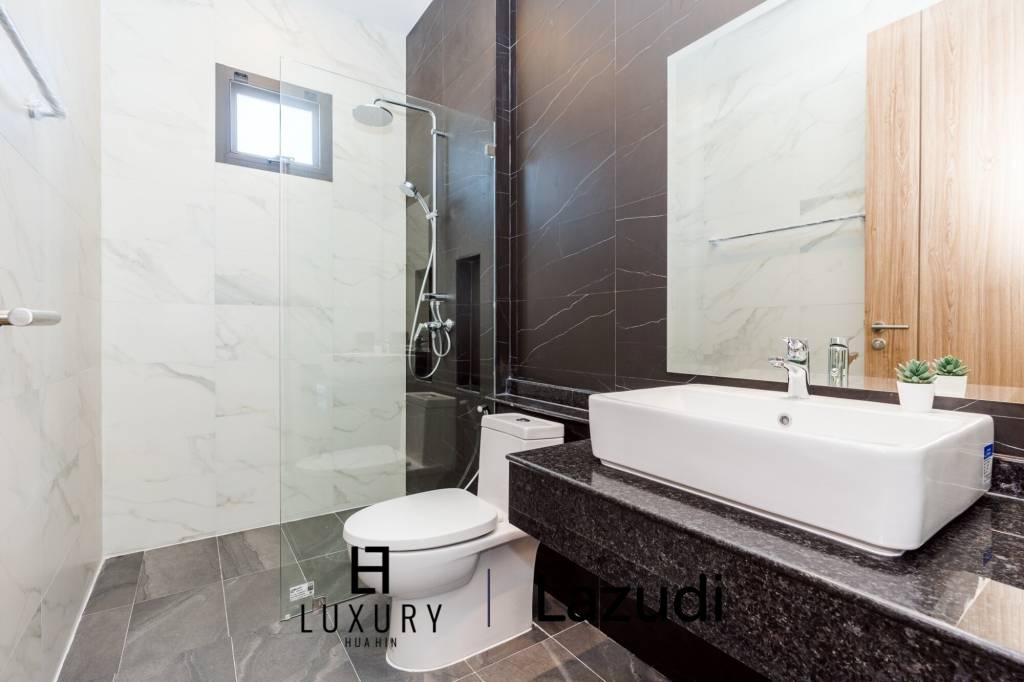 468 metro cuadrado 3 ` 3 Baño Villa de Venta